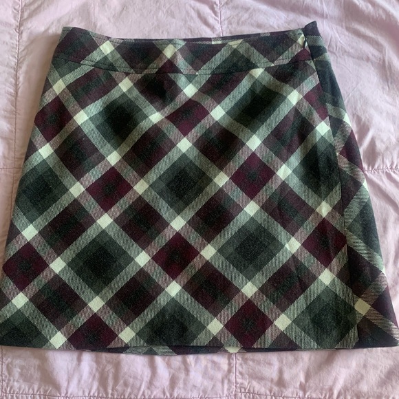 Ann Taylor LOFT Plaid Mini Skirt - Picture 2 of 3